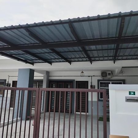 Orked Homestay 斯里伊斯兰德 外观 照片